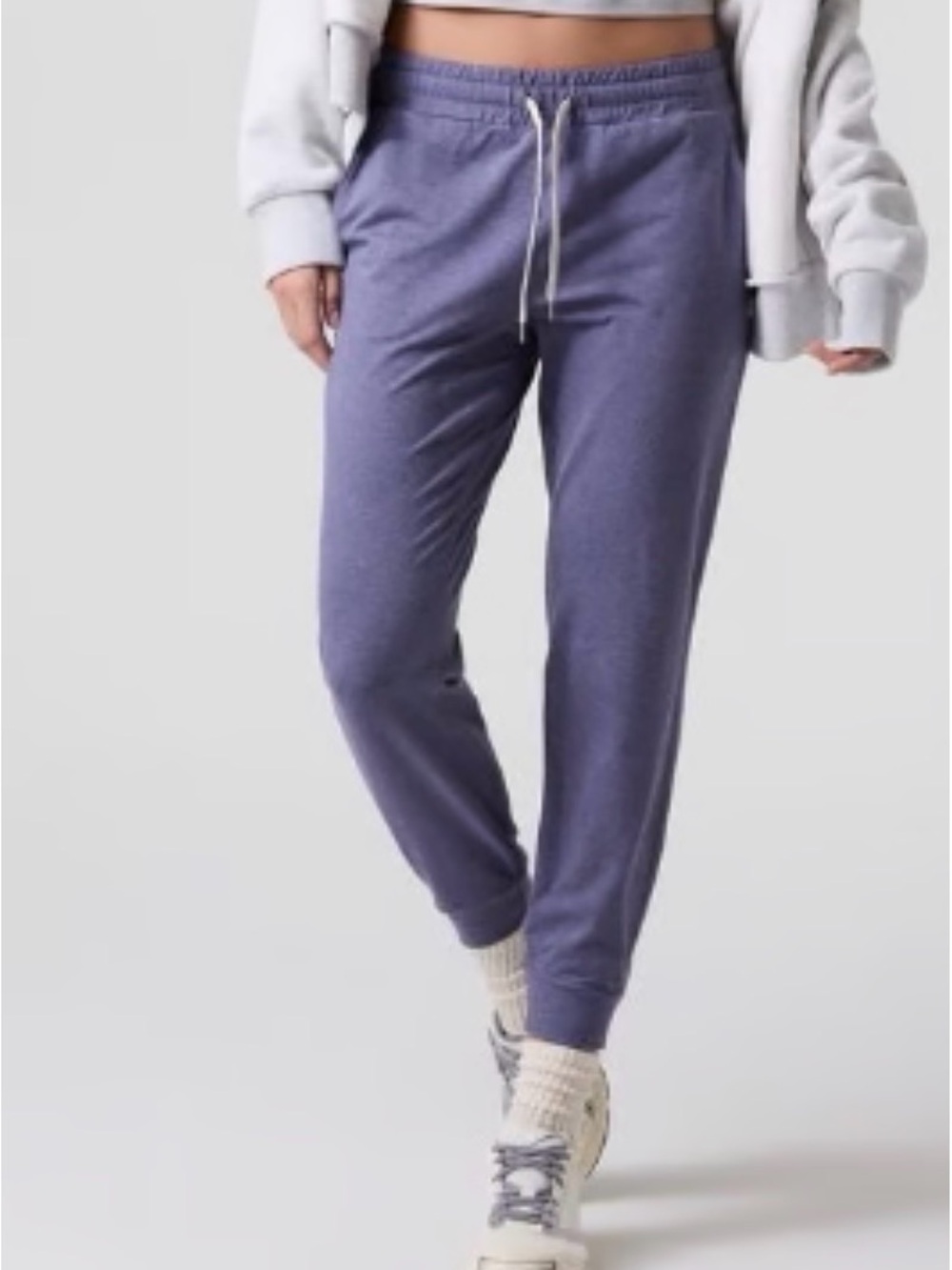 Vuori Cozy Women's Lavender Jogger Pants/New without tags